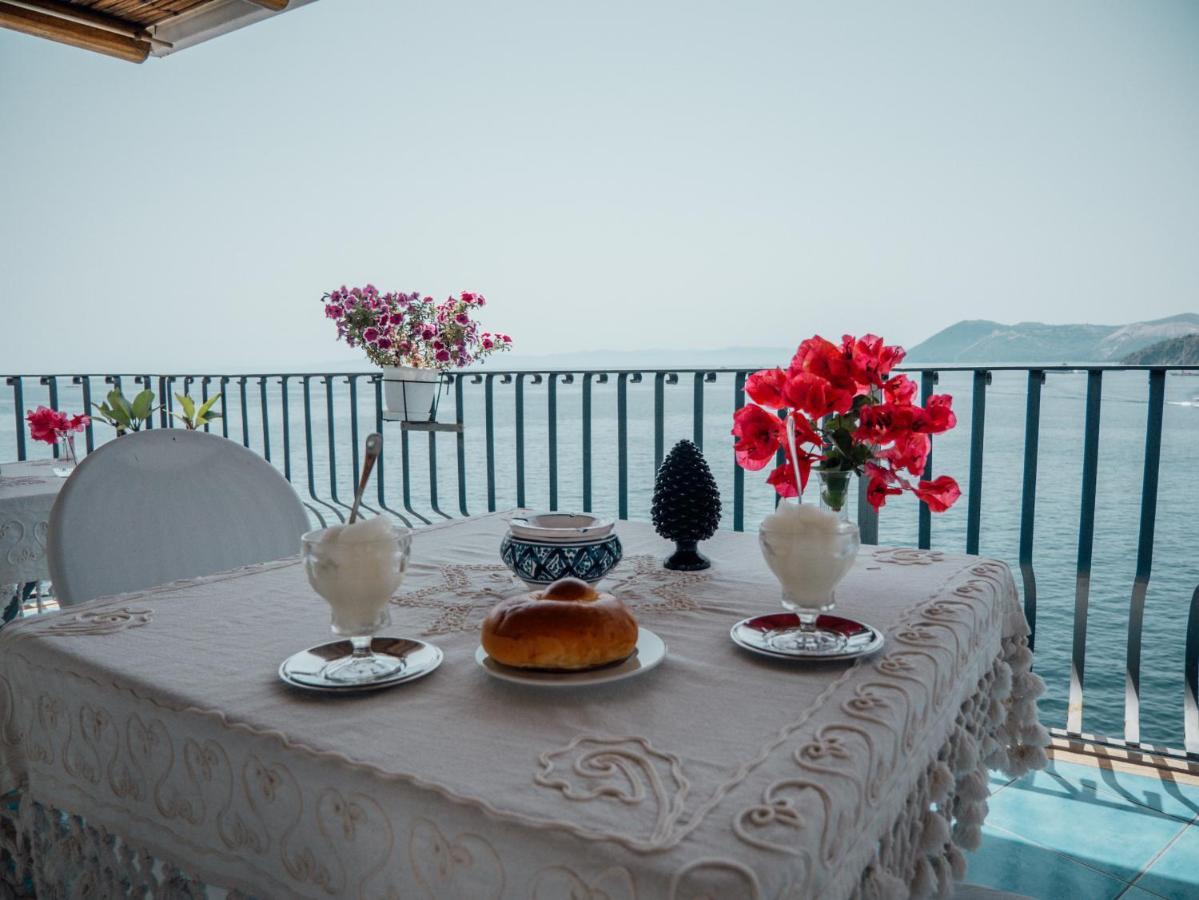 B&B Alta Marea Lipari Buitenkant foto