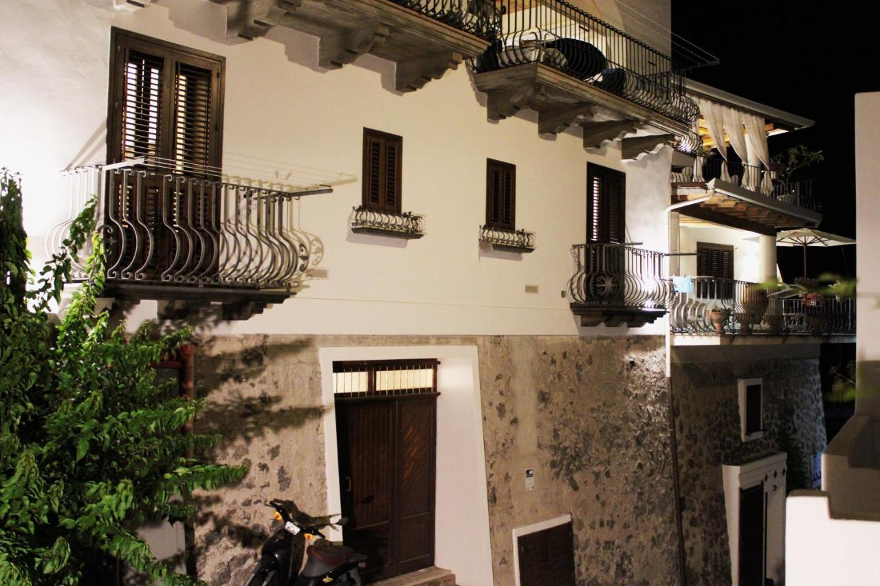B&B Alta Marea Lipari Buitenkant foto
