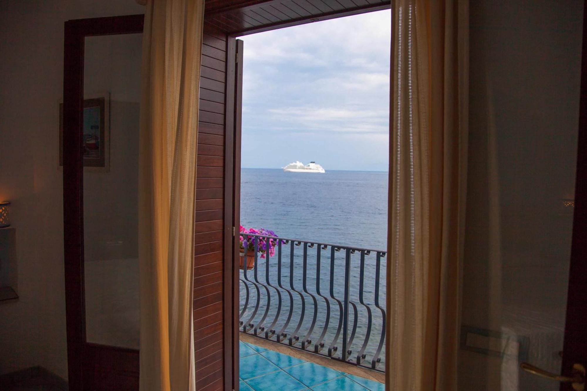 B&B Alta Marea Lipari Buitenkant foto