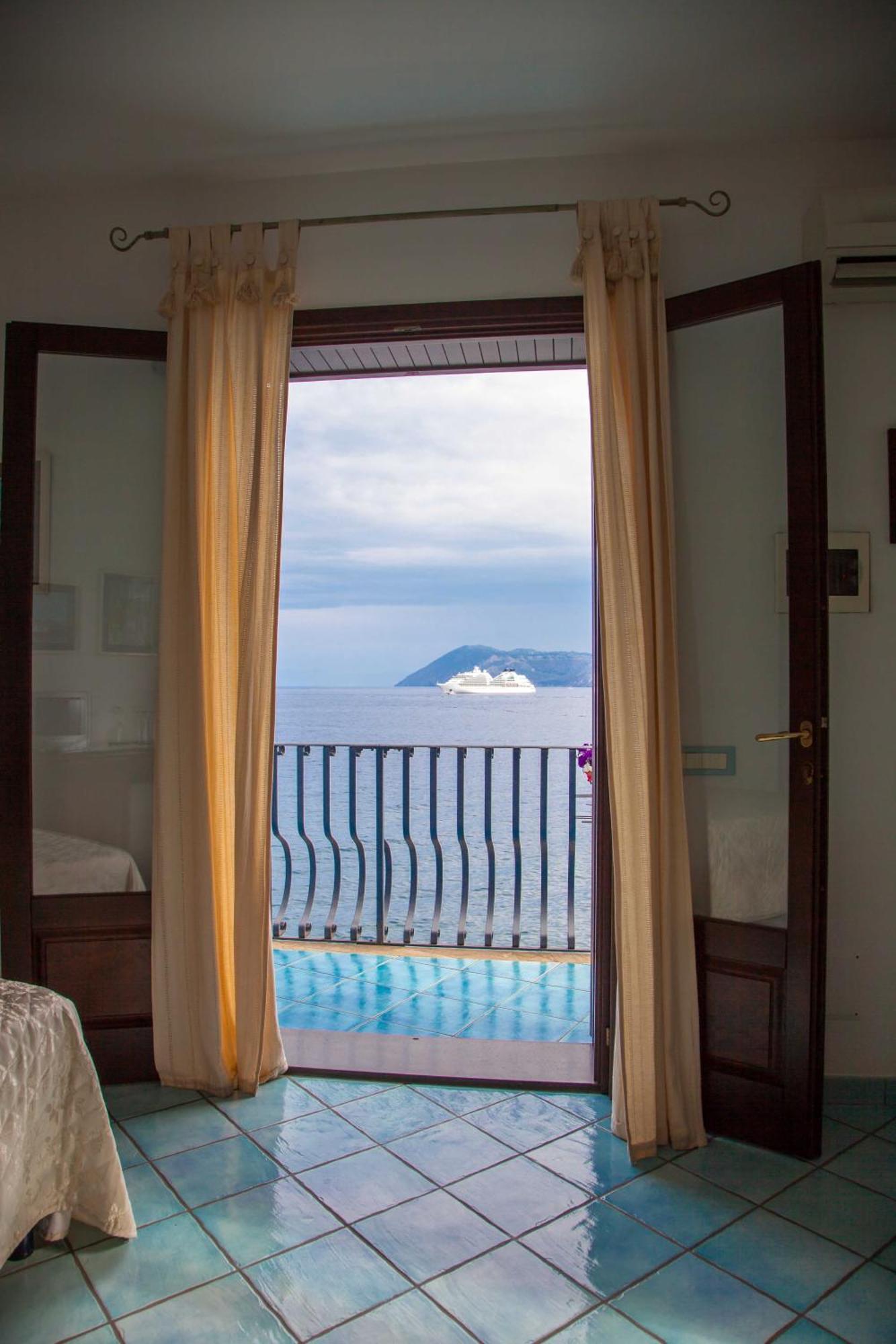 B&B Alta Marea Lipari Buitenkant foto