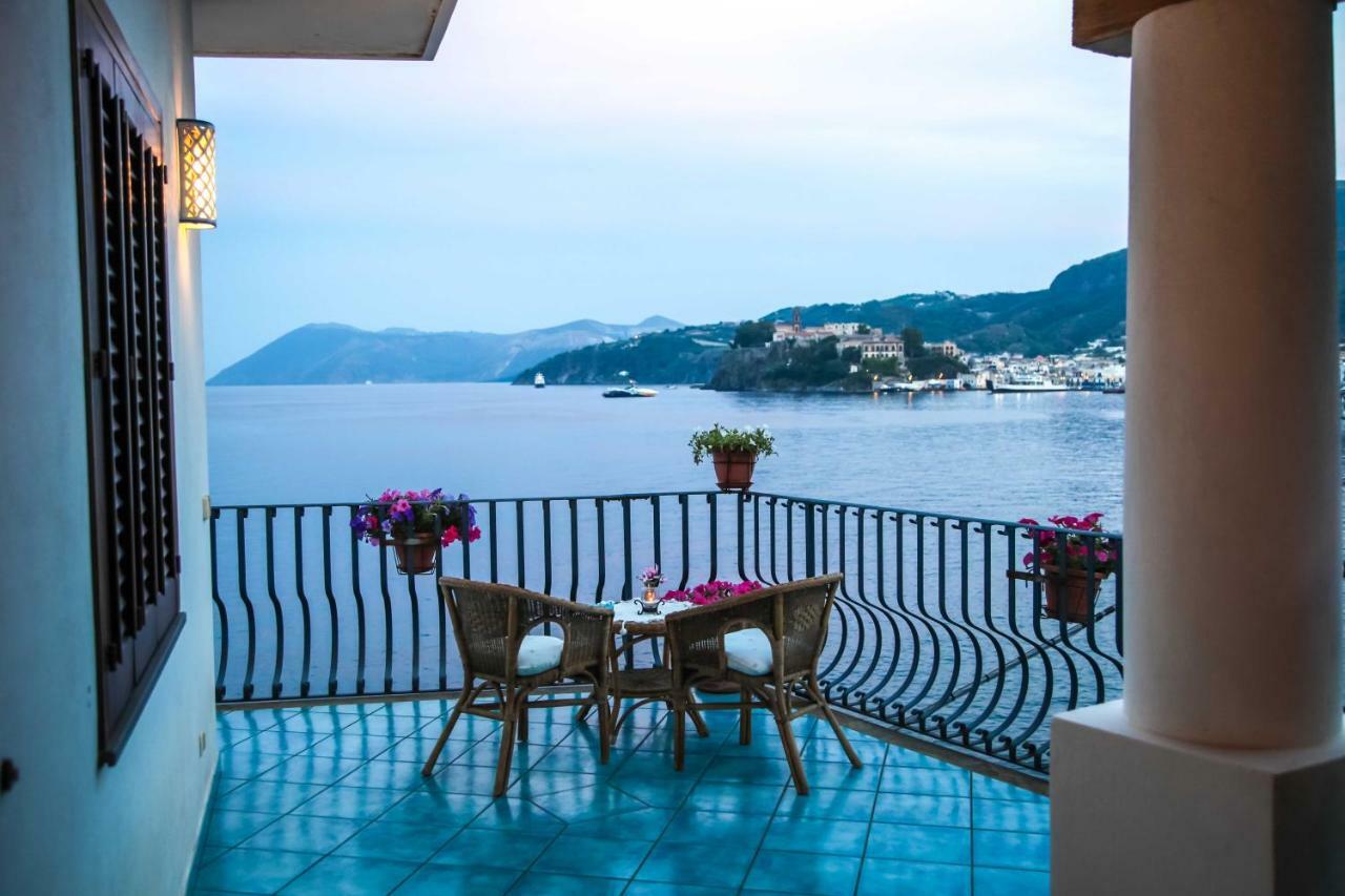 B&B Alta Marea Lipari Buitenkant foto