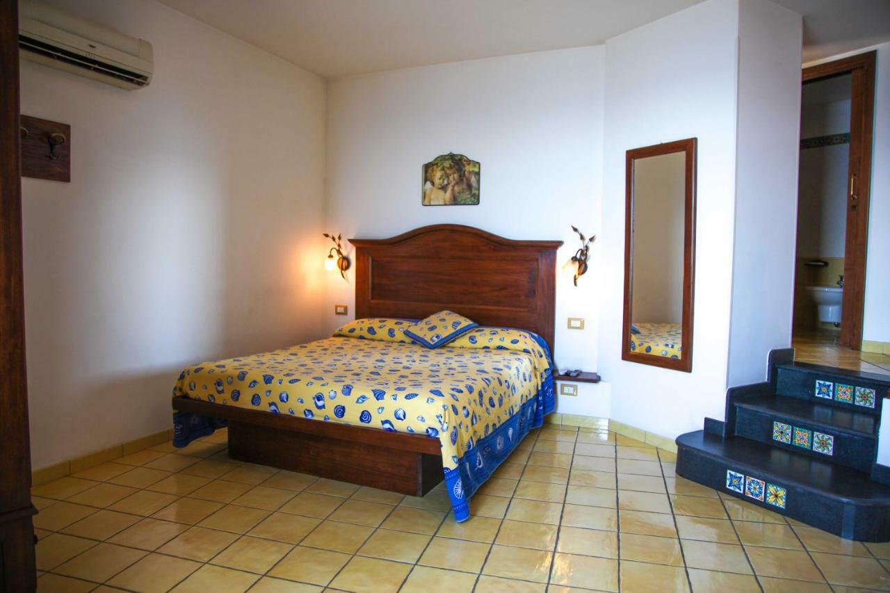 B&B Alta Marea Lipari Buitenkant foto